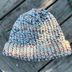 Pretty multi color beanie🍄